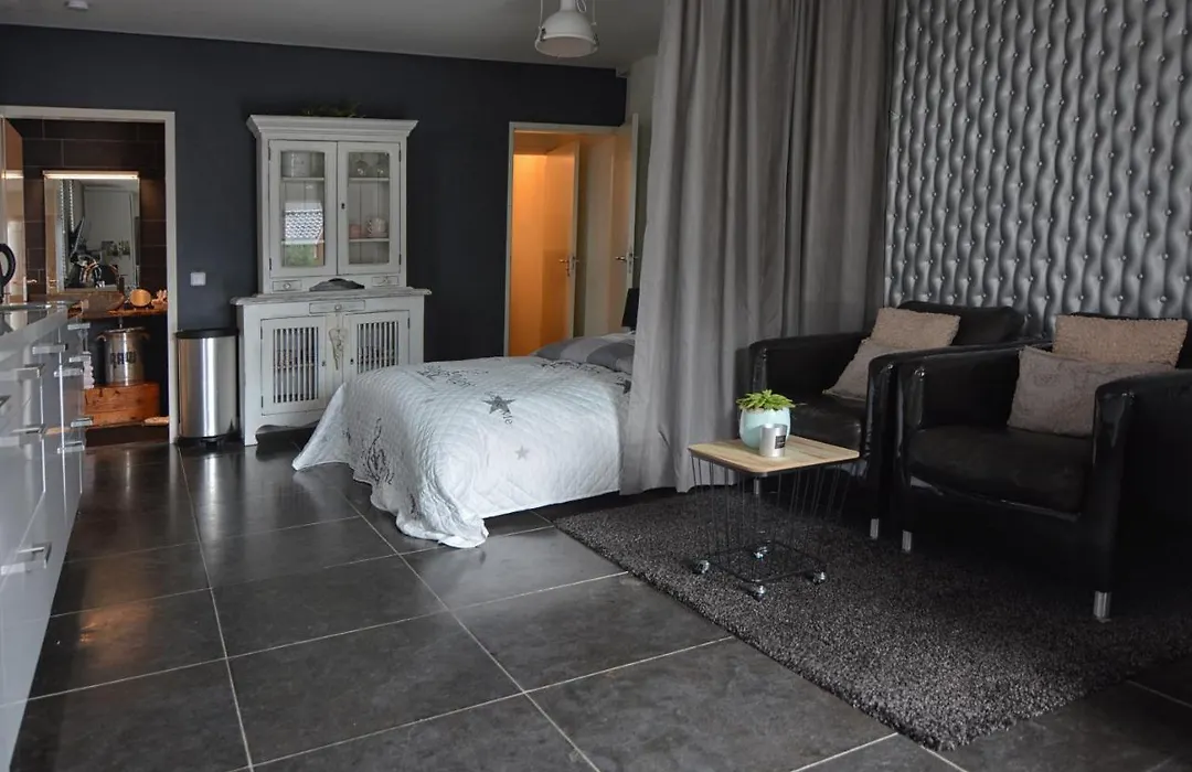 Bed&Breakfast aan de banis-1
